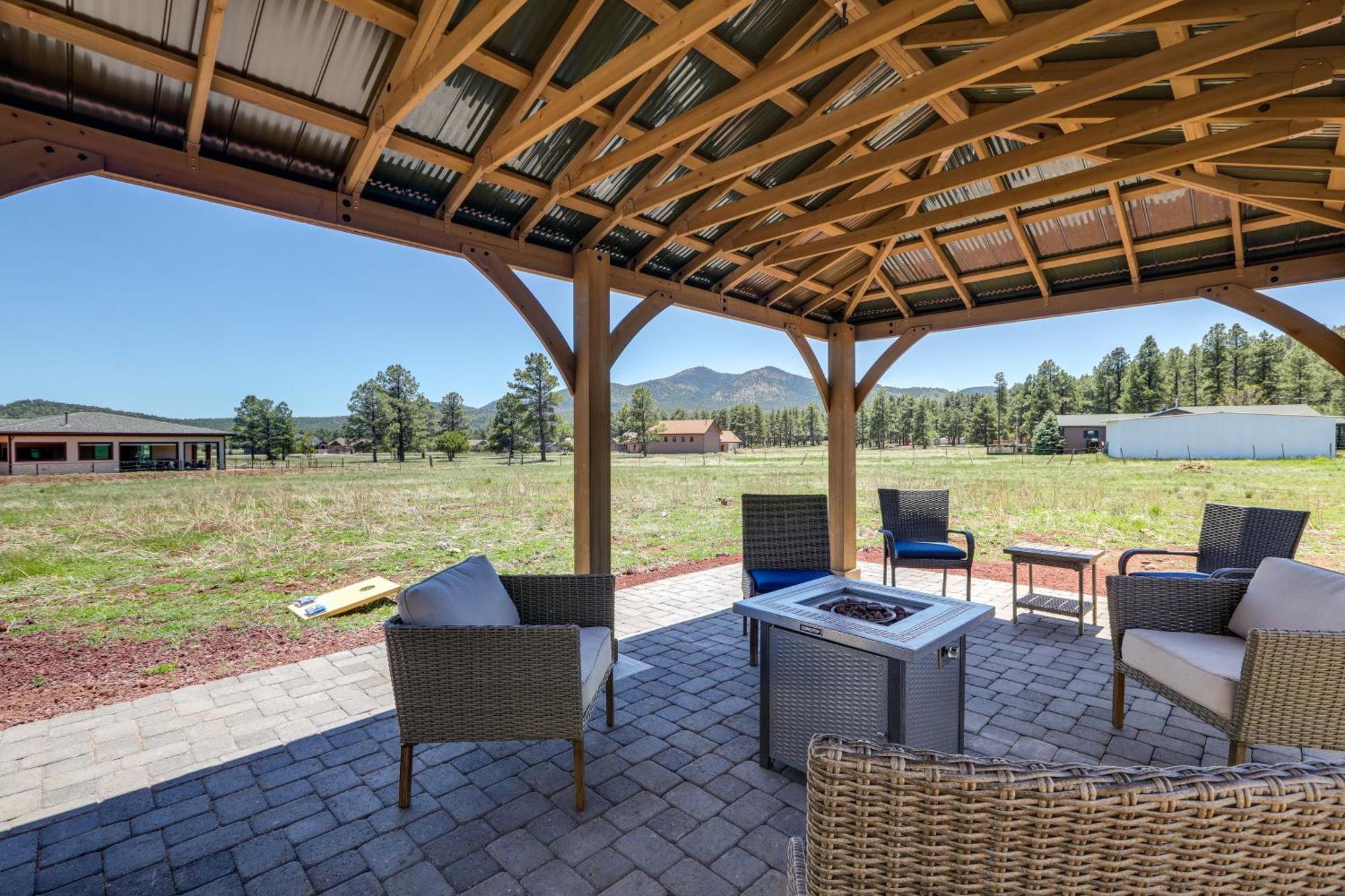 Williams Home With Fire Pit And Mountain Views! Exterior photo